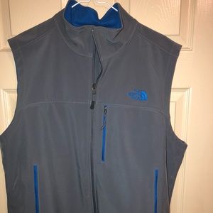 Men’s North Face Vest